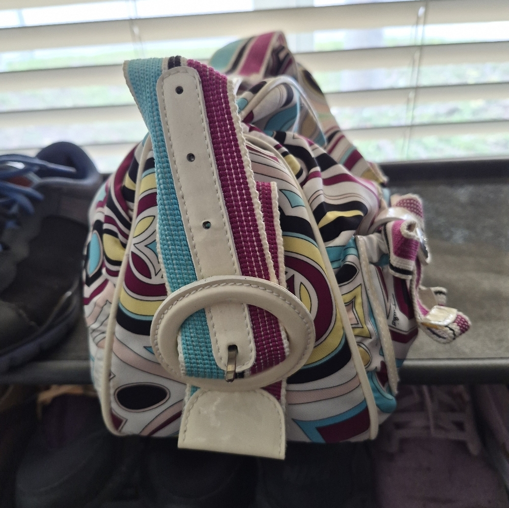 Emilio Pucci Vibrant Geometric Shoulder Bag - Picture 7 of 12